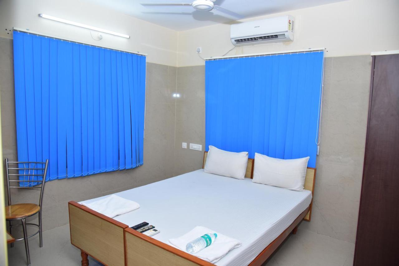 Sgrt Residency Hotel Vellore Kültér fotó